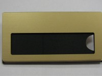 Бейдж пластиковый, 70х30, L-225