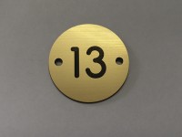 Номерок на кресло 35х35х1,5мм