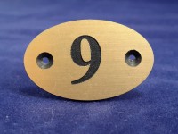 Номер на кресло 40х25мм