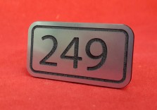 Шильда для гардероба 45х25мм