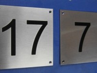 Номера из нержавеющей стали